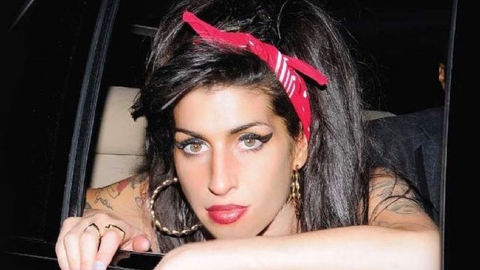 Amy Winehouse: El SORPRENDENTE antes y después de la intérprete de 'Rehab' (FOTOS)