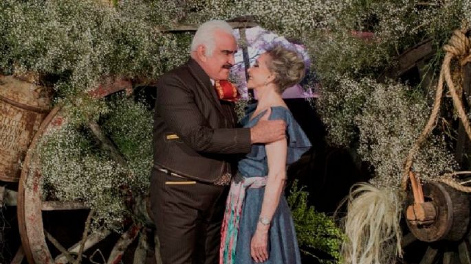 La historia de amor entre Vicente Fernández y Doña Cuquita que empezó en la INFANCIA