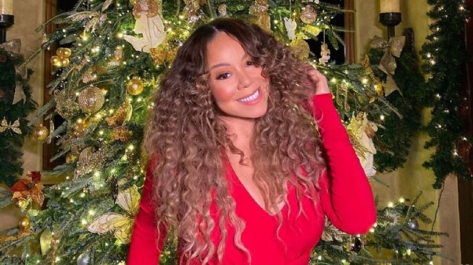 Mariah Carey despide Halloween y da la bienvenida a Navidad con 'All I Want For Christmas Is You' (VIDEO)