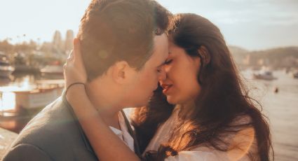 5 canciones para agarrarte a tu pareja en el Día Internacional del Beso