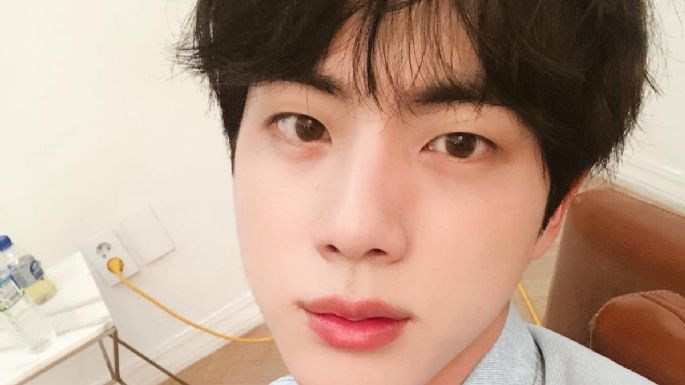 La polémica FOTO de Jin con un condón en su habitación que escandalizó a medio Corea