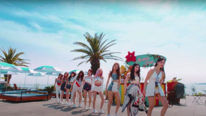 Twice - 'Alcohol - Free': LETRA, TRADUCCIÓN en ESPAÑOL y PRONUNCIACIÓN (VIDEO)