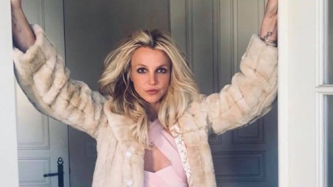 Britney Spears lanza mensaje sobre el amor propio y celebra el 'Free Britney' con FOTOS topless