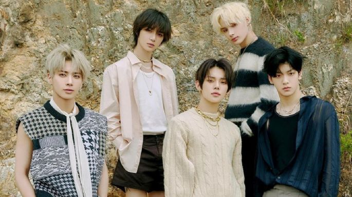 TXT - 'Blue Hour': LETRA, PRONUNCIACIÓN, traducción en ESPAÑOL y MV oficial