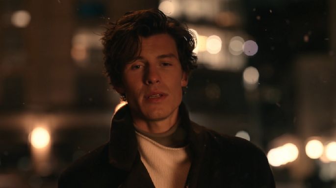 Shawn Mendes presume tesoro que recibió en Navidad durante el estreno del video 'It'll Be Okay'