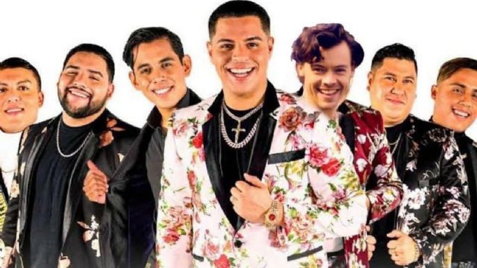 ¿Harry Styles grupero? fans ya imaginaron una colaboración con Grupo Firme por cartel de Coachella 2022