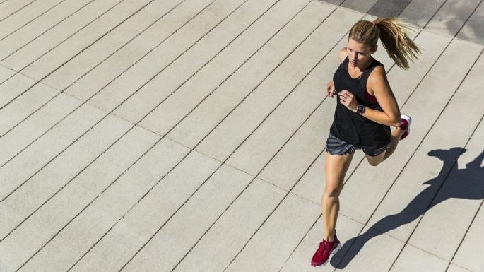 ¿Poniéndote fit? 10 canciones que te motivarán a correr cada mañana