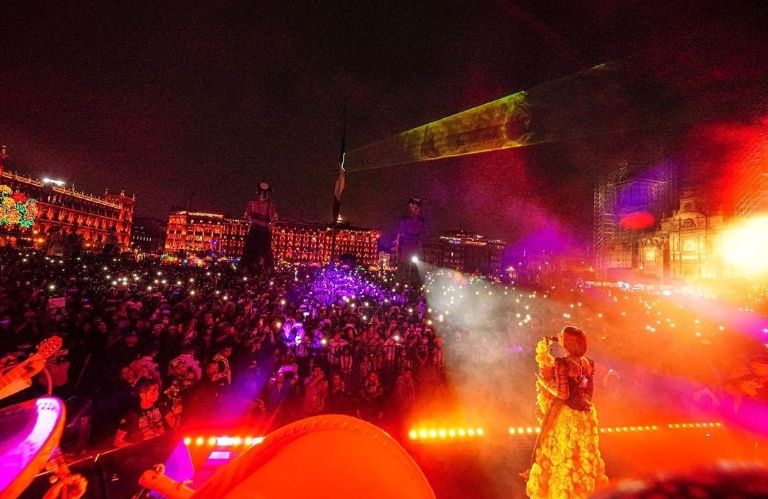 Ángela-Aguilar-Zócalo-concierto