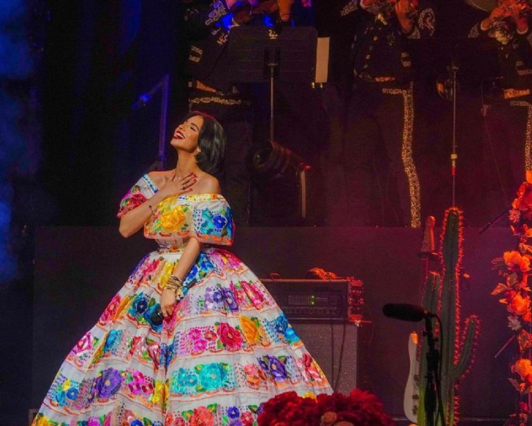 Alex Fernández y Ángela Aguilar serán los próximos herederos del regional mexicano según Vicente Fernández