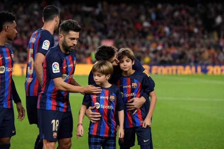 Hijos-Shakira-Piqué-Enojados-Clara-Chía