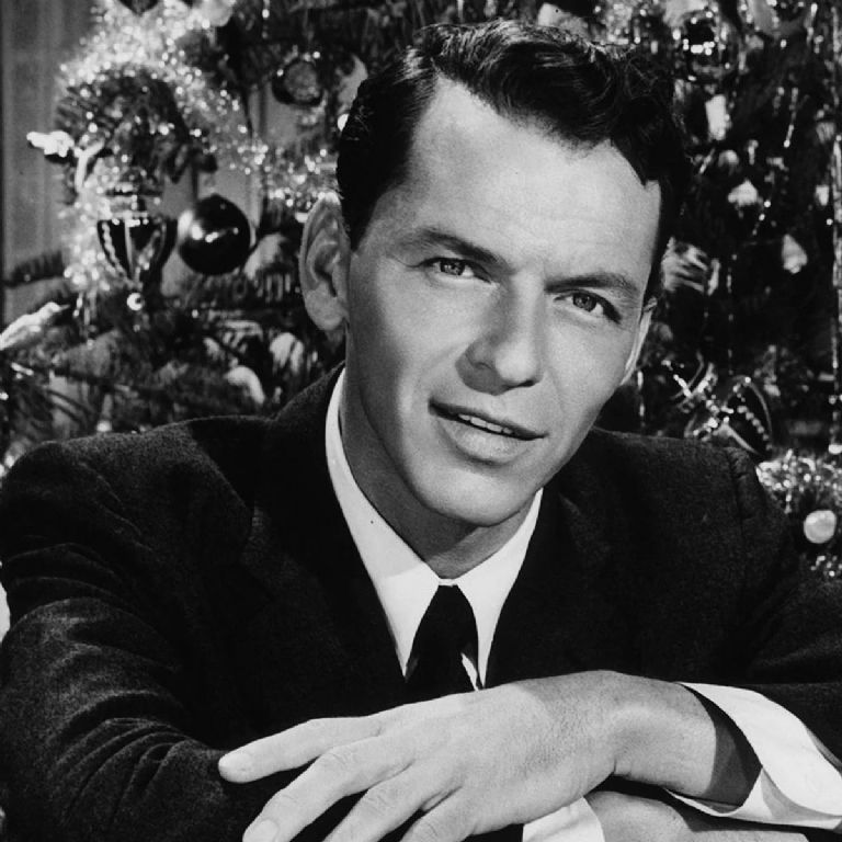 Para esta navidad, te recomendamos algunas canciones de Frank Sinatra que seguro te encantarán