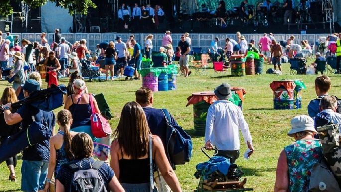 ¿Cuánto cuesta ir al Festival Glastonbury 2022 desde México con vuelos, boletos y hospedaje?