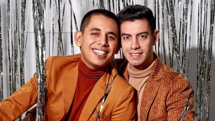 Jhonny Caz de Grupo Firme se burla de los chismes sobre su compromiso con su novio