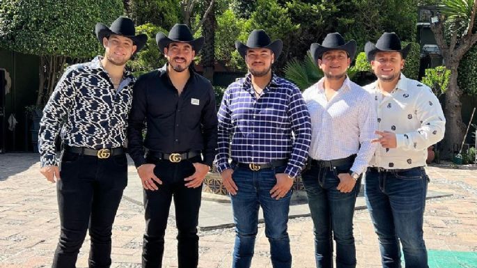 ¿Cuánto cobra por concierto Calibre 50?