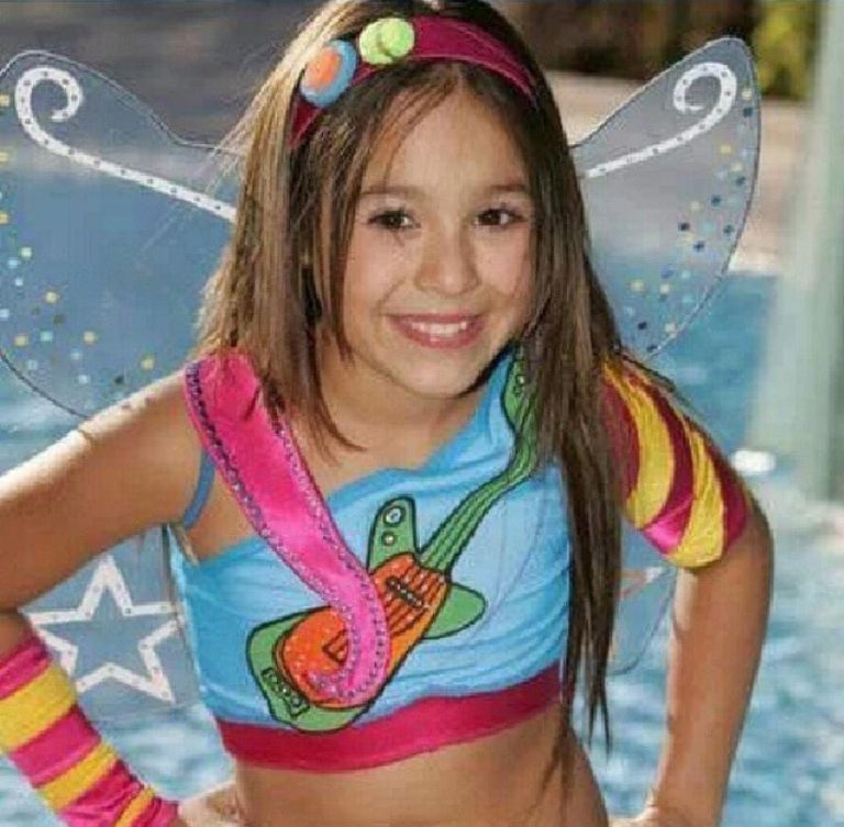 Danna Paola fotos actriz novelas niña