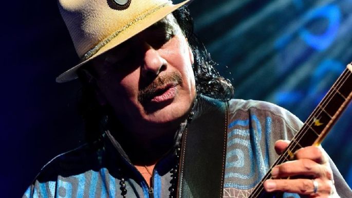 Carlos Santana se desmaya en el escenario ¿Qué le pasó al guitarrista?