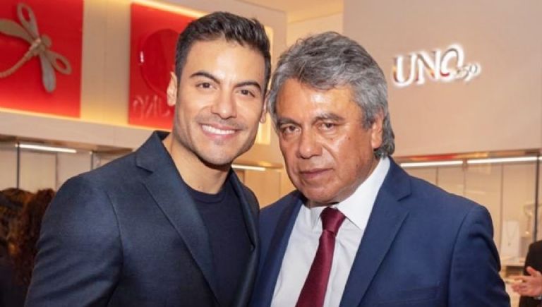 carlos rivera papá enfermedad parkinson