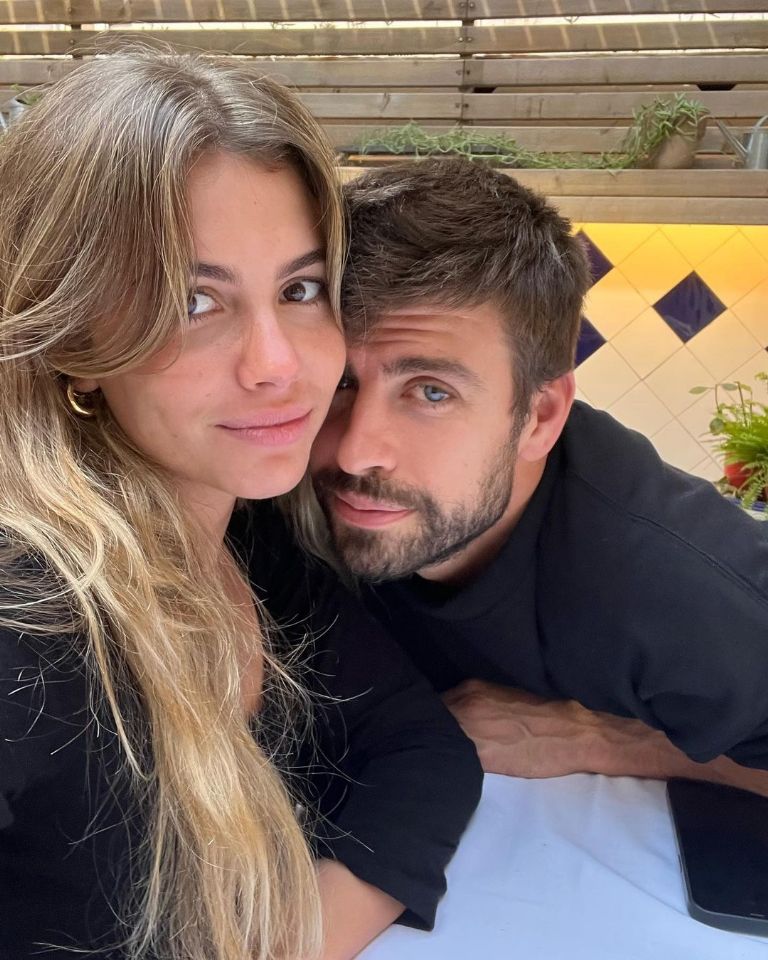 Piqué publicó su primera foto con Clara Chía y Shakira responde