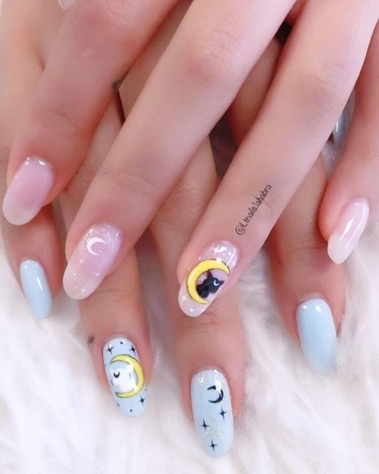 diseño de uñas inspirado Sailor Moon