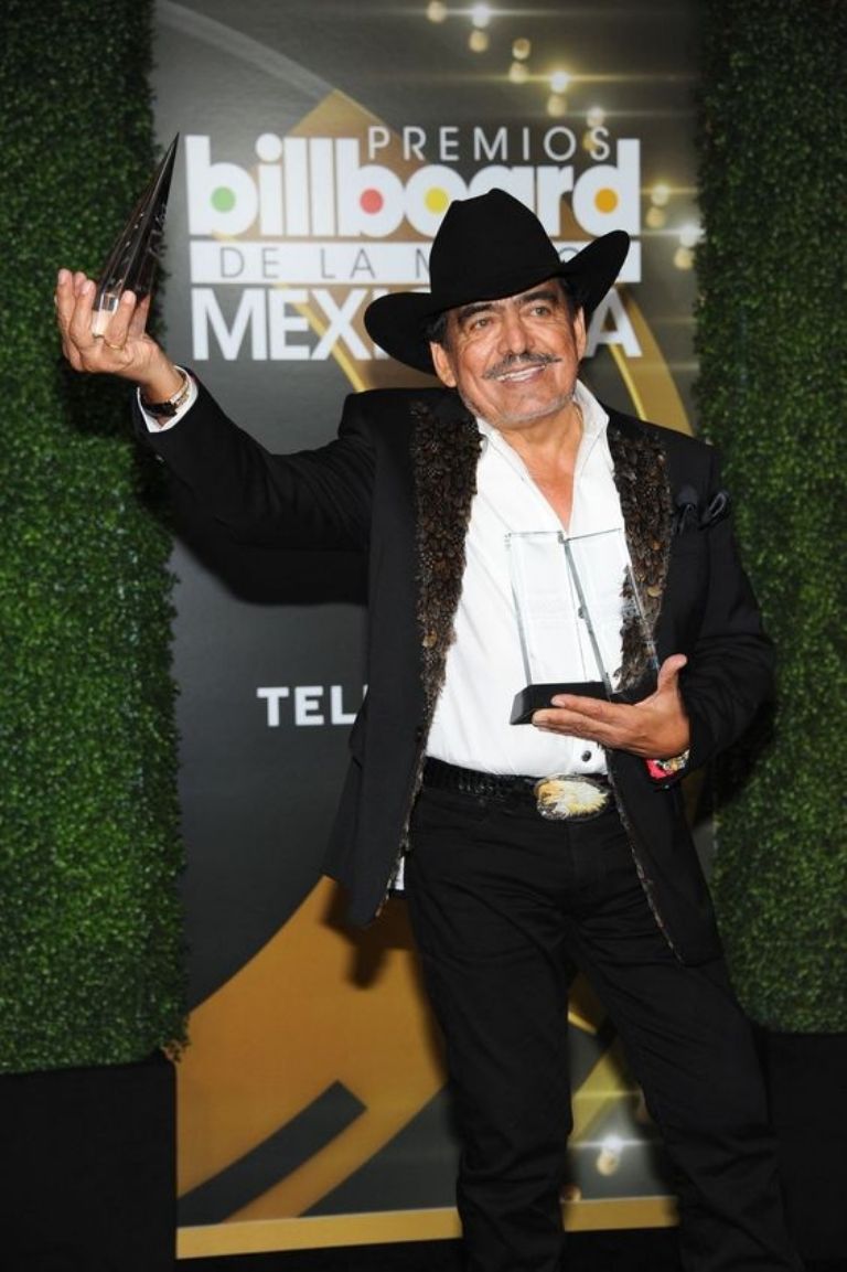 Estas canciones de regional mexicano de Joan Sebastian son ideales para hacer quehacer