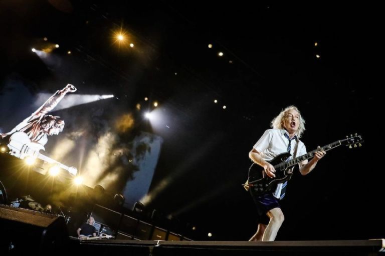 acdc integrantes que todavia viven