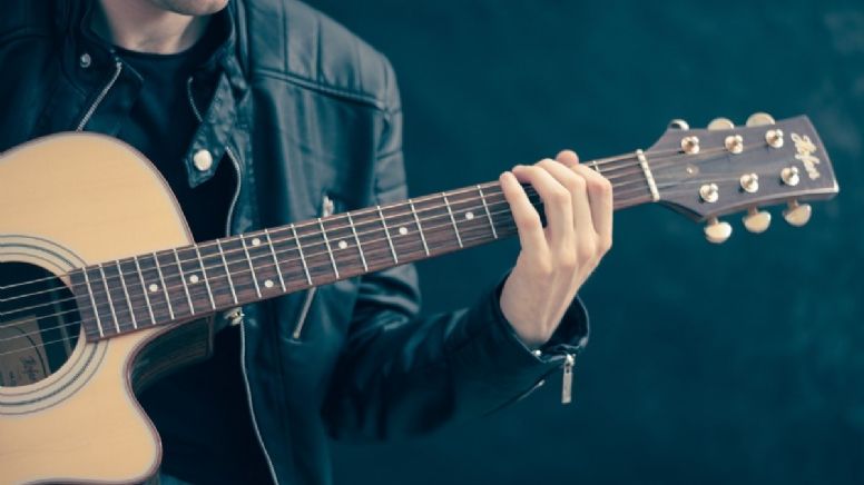 ¿Cómo recibir clases de guitarra online con Superprof?