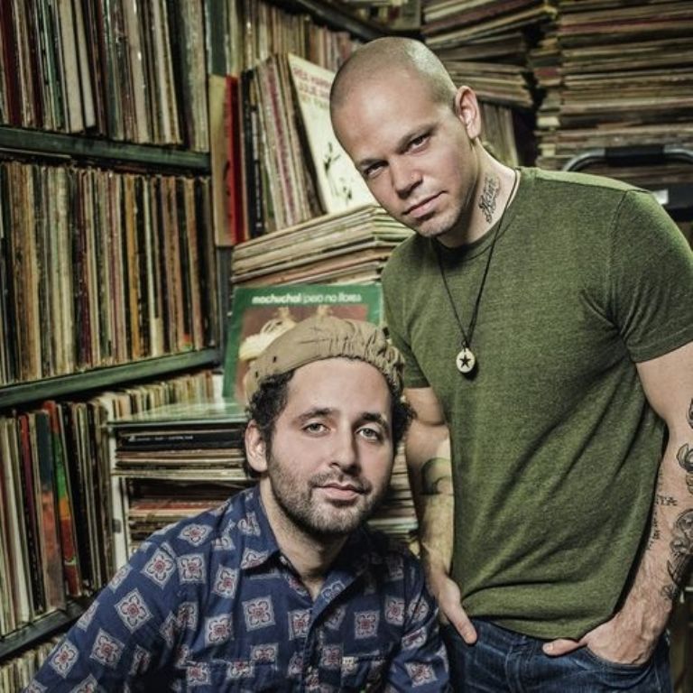 calle 13, la vuelta el mundo, canción