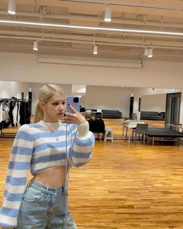 rosé outfits crop top BLACKPINK