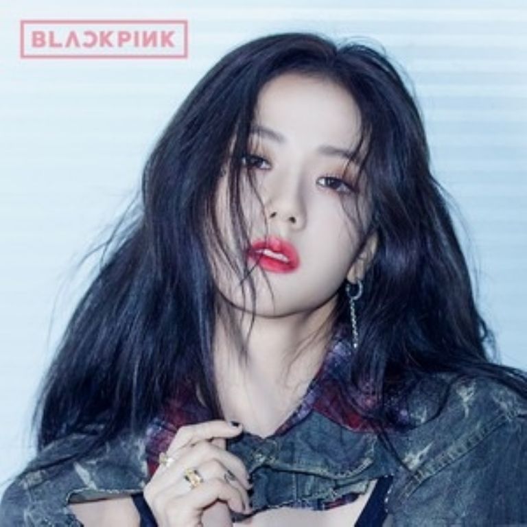 Jisoo BLACKPINK flower 