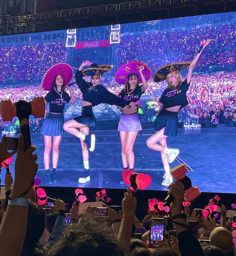 México se pintó de rosa con el concierto de BLACKPINK en el Foro Sol