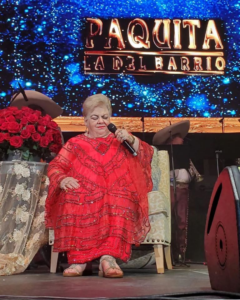 La Feria de Texcoco fue el escenario para el retiro de Paquita la del Barrio