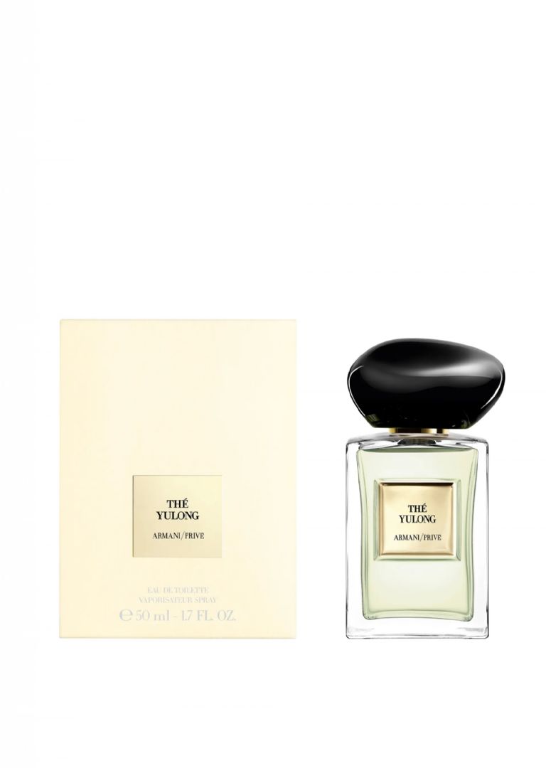 Checa cuál perfume usa Jackson Wang