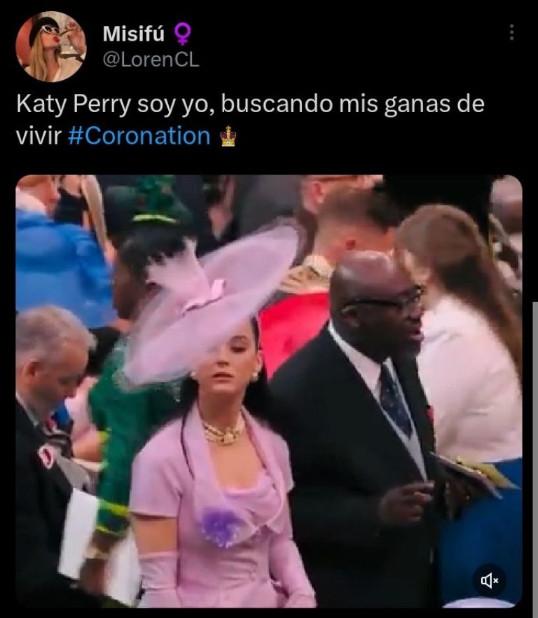 rey carlos III Katy Perry lugar