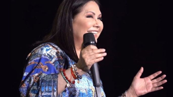 La canción de Ana Gabriel que te hará gritar al mundo tu amor a esa persona prohibida