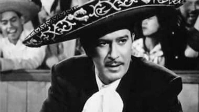 Pedro Infante tiene la canción más rogona que no debes dedicar si tienes dignidad