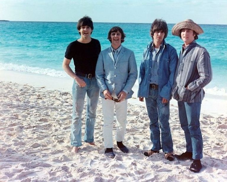 The Beatles sacó la canción de rock Sun King que no ha todos les gustó