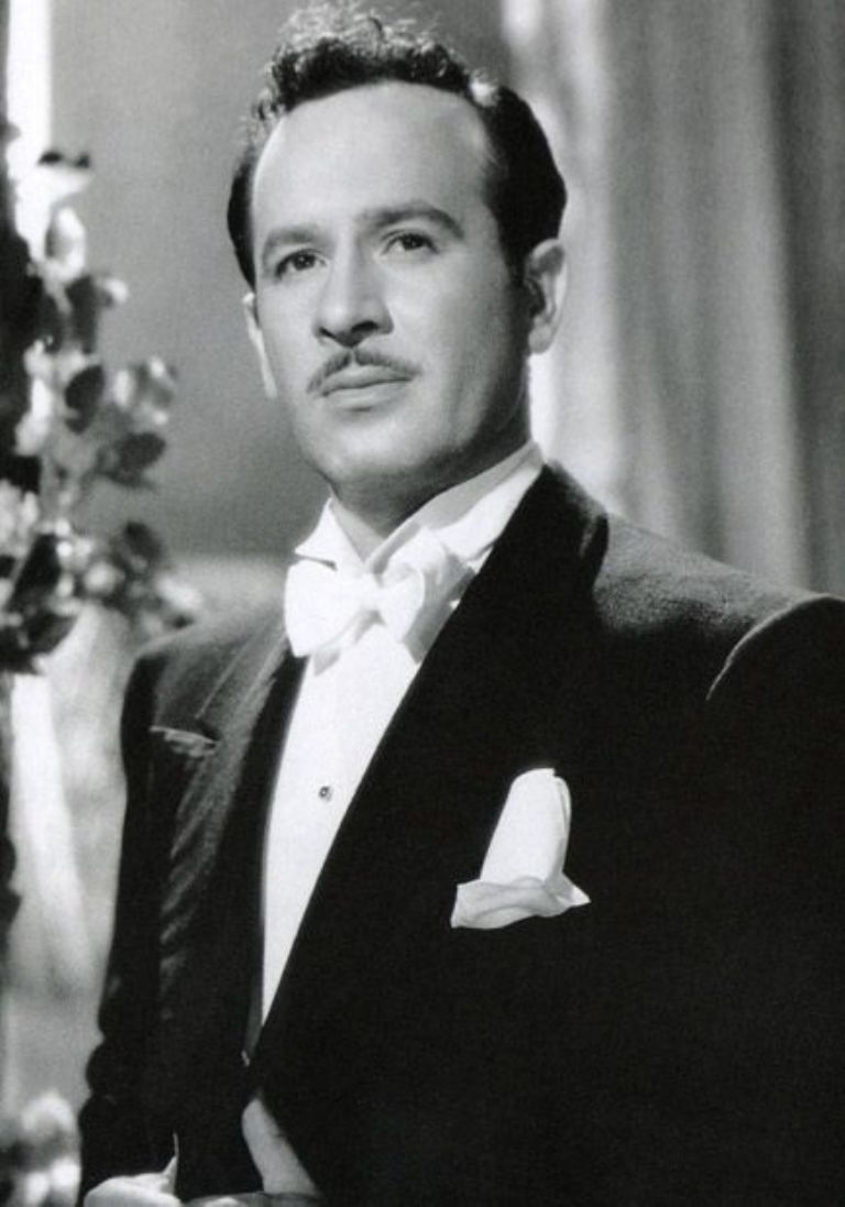 Pedro Infante cantó muchas rolas pero la más romántica es la canción Amorcito Corazón
