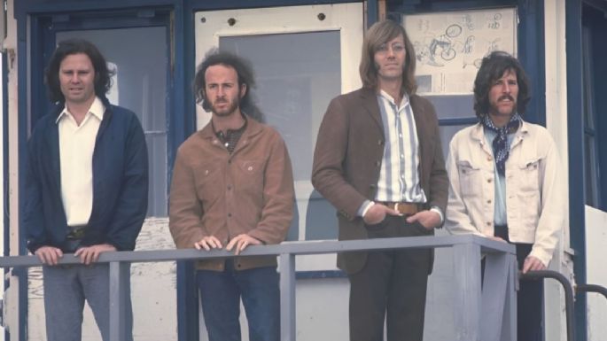 ¿Qué significa en español "Riders on the Storm" de The Doors?