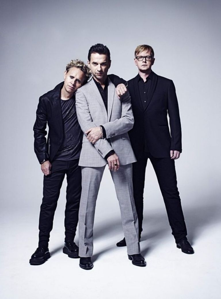 Depeche Mode tiene un nombre único y esto significa en español el título de la banda
