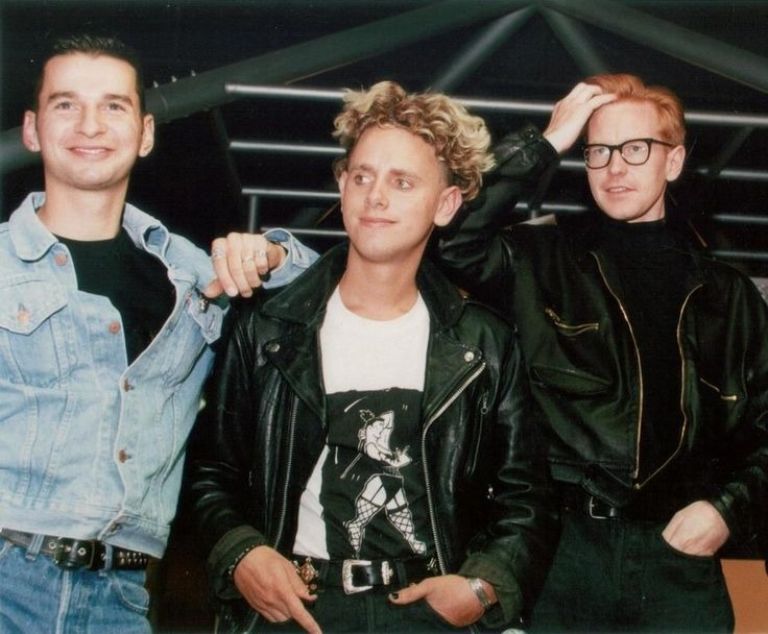 Depeche mode canciones famosas éxitos