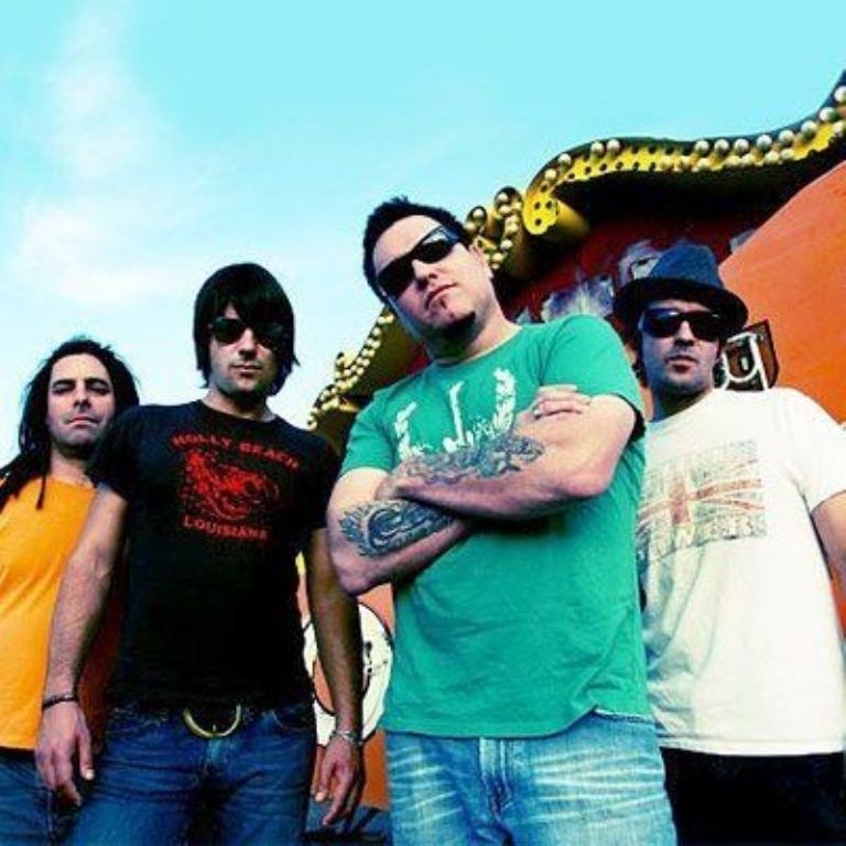 La banda Smash Mouth confirmó el deceso del cantante Steve Harwell