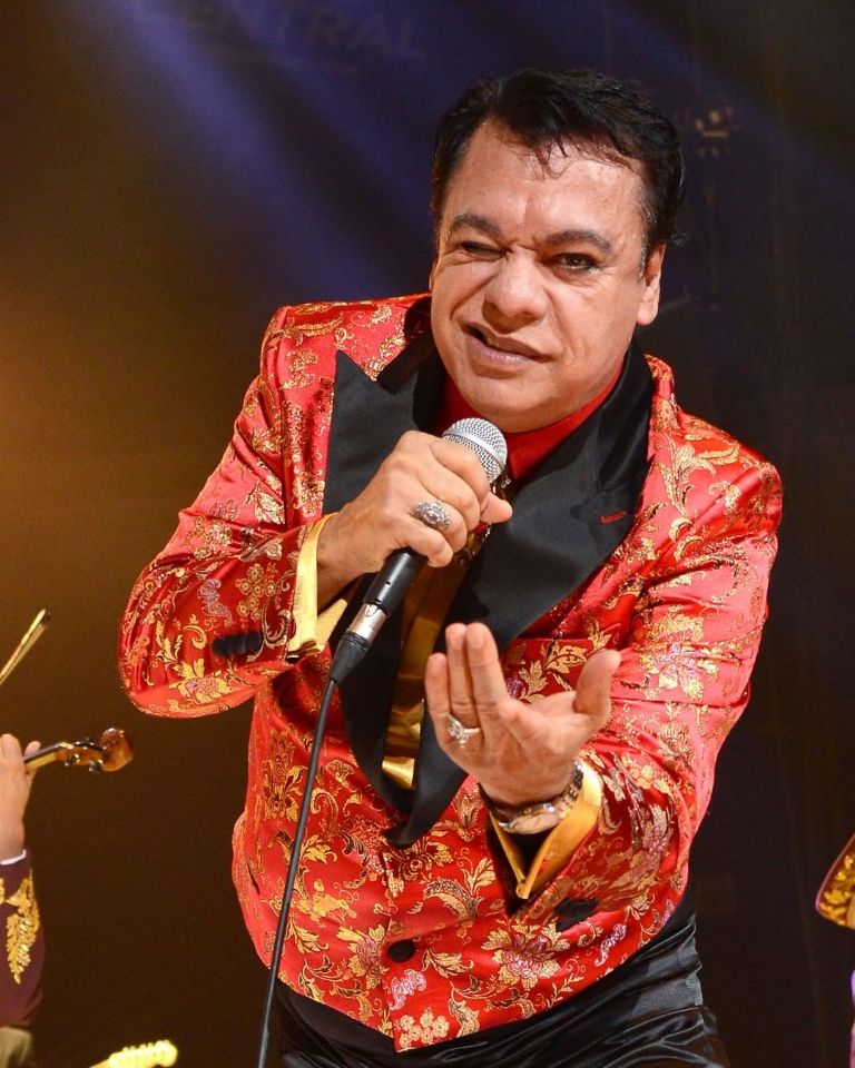 Checa quién es el mejor cantante entre Juan Gabriel y Freddie Mercury dos grandes de la música