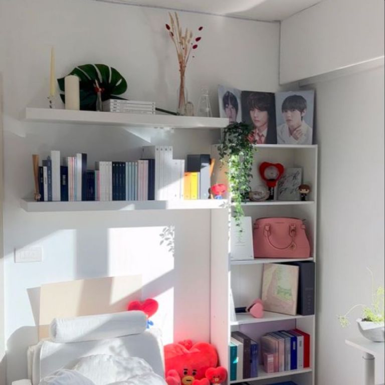 ideas decorar cuarto de BTS con plantas artificiales