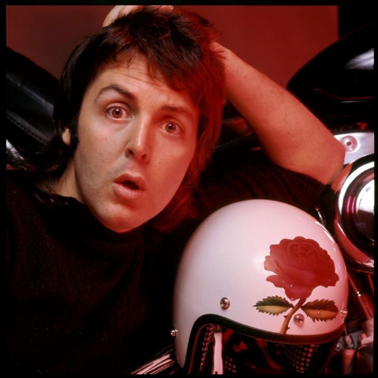 Juan Gabriel quería cantar con Paul McCartney