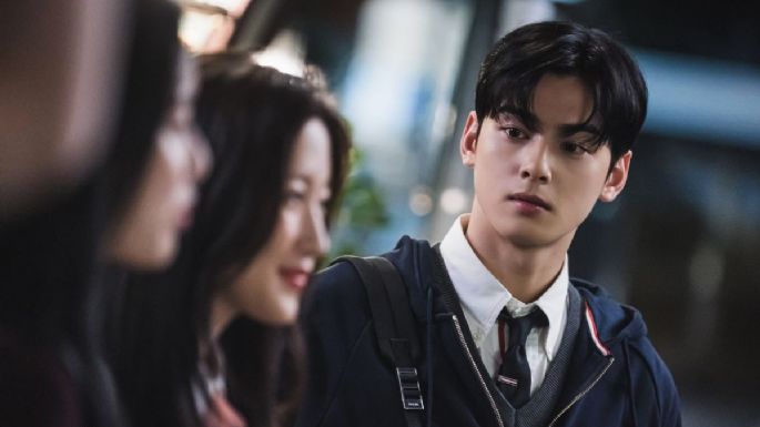 5 doramas donde el chico se enamora primero que la chica