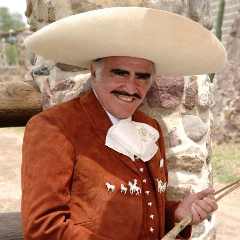 vicente fernández canción mantener dignidad amor