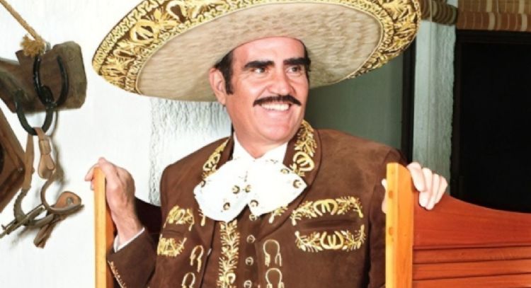 ¿Cuál es la canción más famosa de Vicente Fernández que cantan los mariachis?