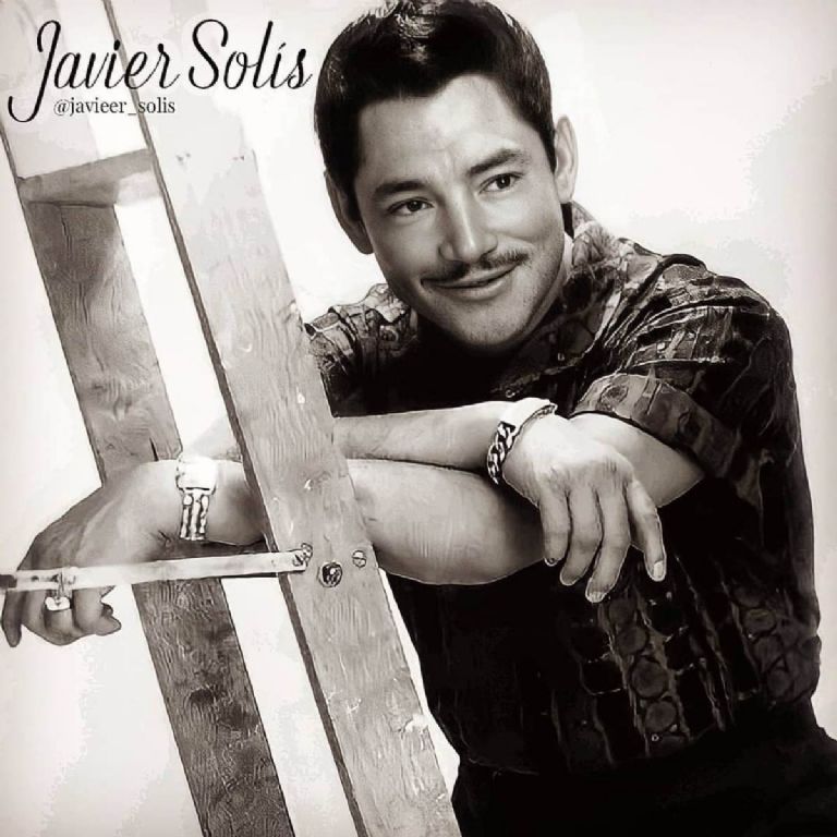 La canción En Tu Pelo de Javier Solís refleja el amor verdadero