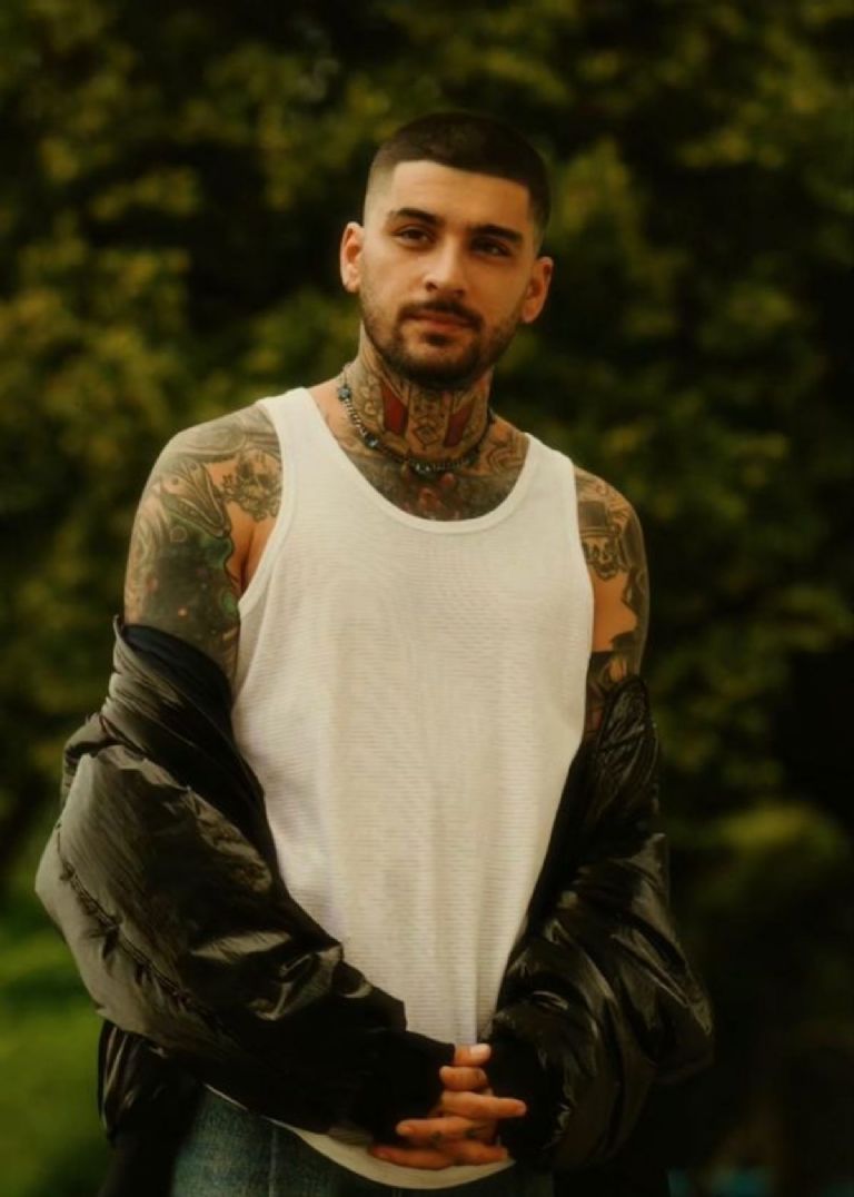 Zayn Malik tiene las fotos donde se ve guapo para tus photocards