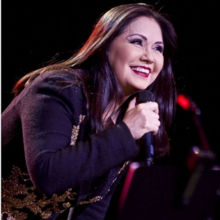 ana gabriel hospitalizada influenza conciertos 